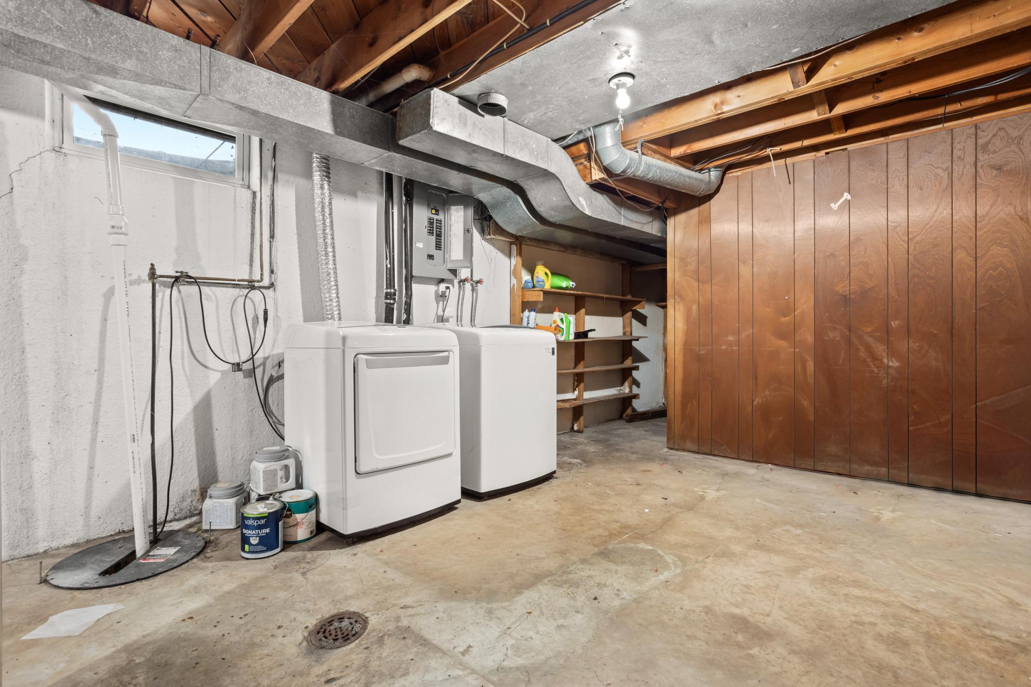 Laundry Room 2