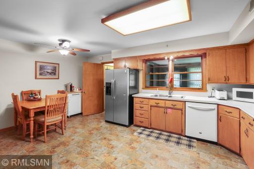 1801 Commerce Boulevard, Mound, MN 55364