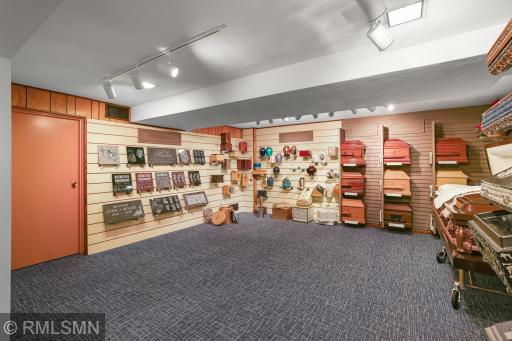 1801 Commerce Boulevard, Mound, MN 55364