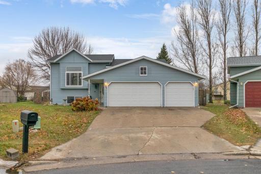Photo for 1242 32nd Street Circle S, Moorhead, MN 56560 - listing #6815101 1242 32nd Street Circle S, Moorhead, MN 56560