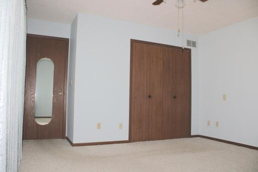 520 Graham Street SW, Hutchinson, MN 55350