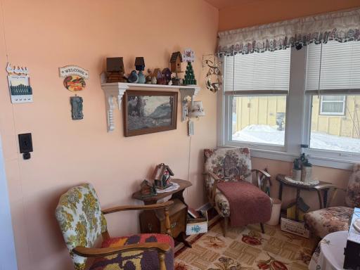 221 N Minnesota Street, Crookston, MN 56716