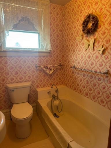 221 N Minnesota Street, Crookston, MN 56716