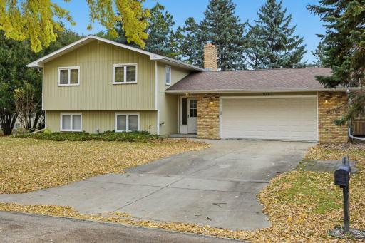 510 35th Avenue S, Moorhead, MN 56560