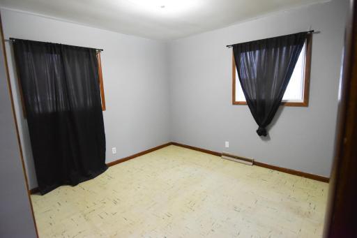 1523 1st Street E, Thief River Falls, MN 56701