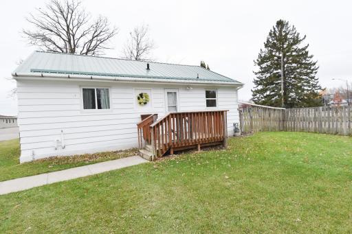 1523 1st Street E, Thief River Falls, MN 56701