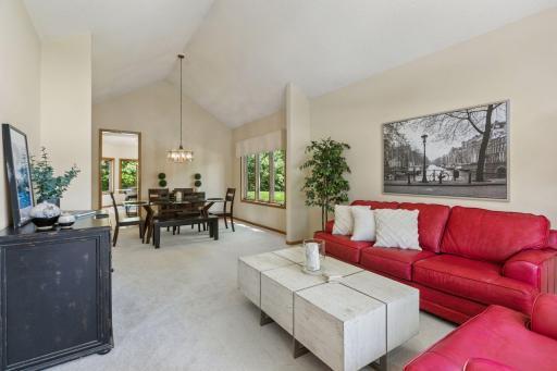 7810 W 95th Street, Bloomington, MN 55438