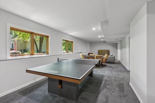 7810 W 95th Street, Bloomington, MN 55438