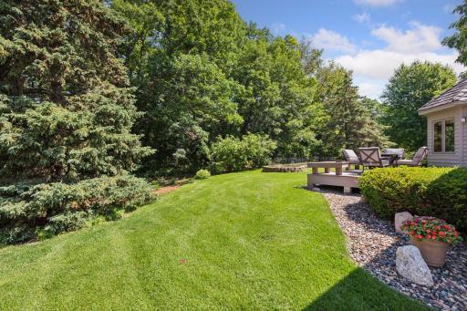 7810 W 95th Street, Bloomington, MN 55438