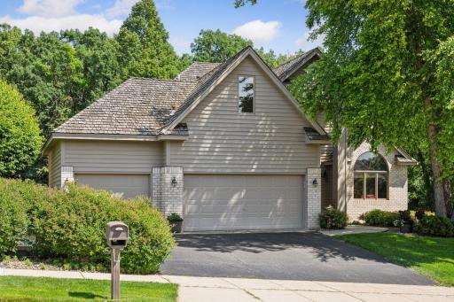 7810 W 95th Street, Bloomington, MN 55438