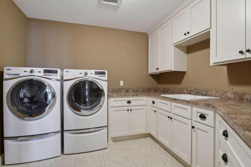 3120 Highland Boulevard, Mound, MN 55364