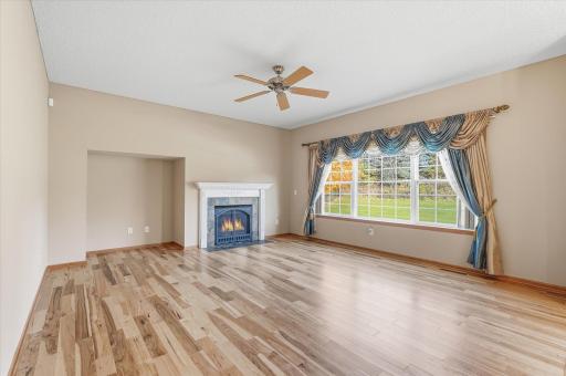 6449 Hedgecroft Avenue S, Cottage Grove, MN 55016