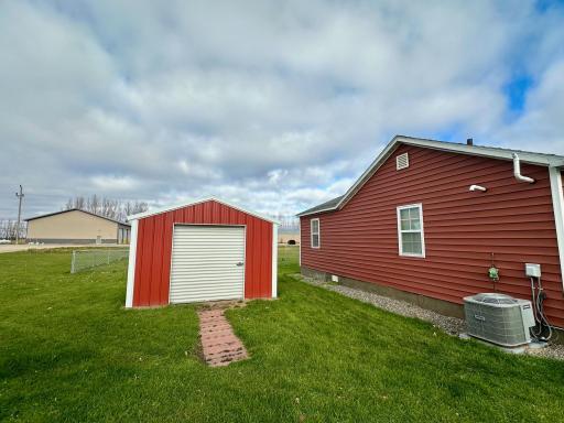 561 Main Street N, Greenbush, MN 56726