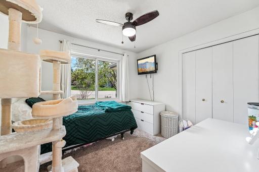 1410 Appaloosa Trail, Eagan, MN 55122