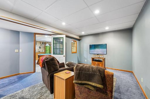 1410 Appaloosa Trail, Eagan, MN 55122