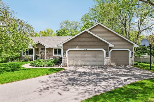 1410 Appaloosa Trail, Eagan, MN 55122