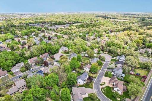 1410 Appaloosa Trail, Eagan, MN 55122