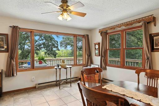 20484 Ann River Dr-23_Original.jpeg