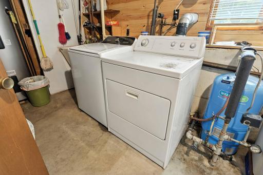 20484 Ann River Dr-30_Original.jpeg