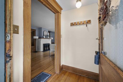 3121 Bloomington Ave Entry.jpg