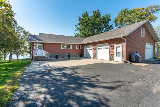 24864 Tri Lakes Drive, Pelican Rapids, MN 56572