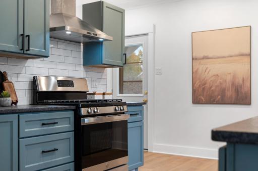 3419 24th Avenue S, Minneapolis, MN 55406