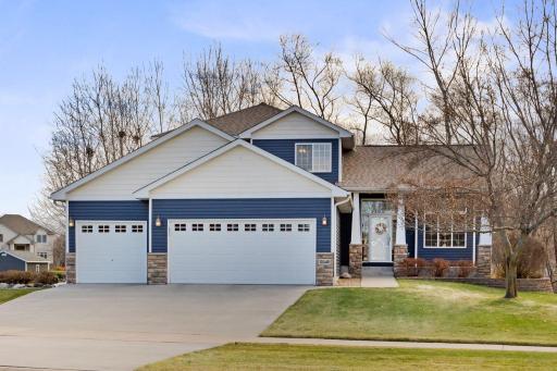 10349 49th Street NE, Albertville, MN 55301