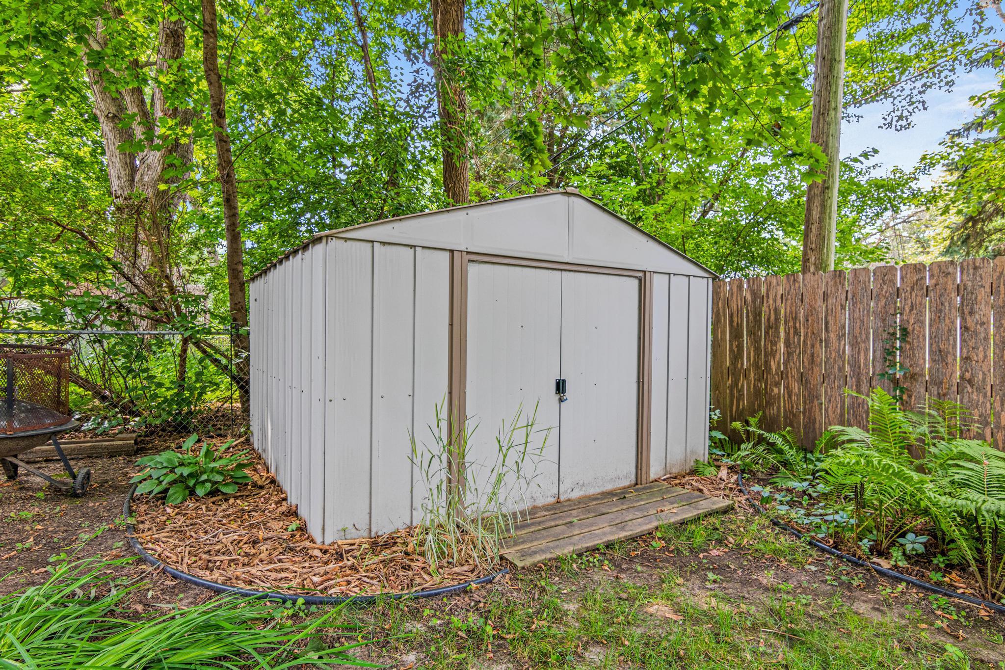 Shed