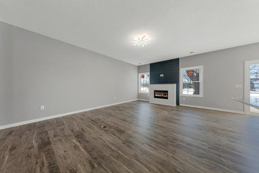 2702 Park Avenue NW, Faribault, MN 55021