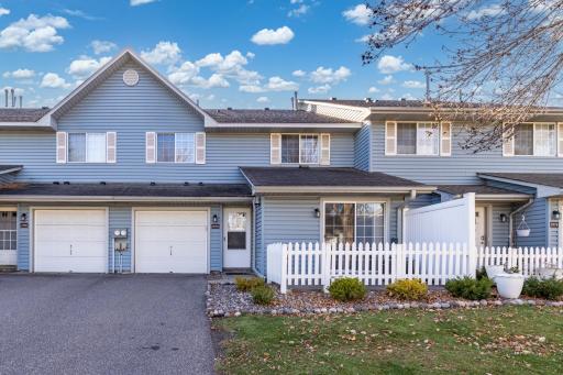 2578 Bedford Court, 15, Mendota Heights, MN 55120