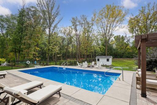 5195 Ranchview Lane N, Minneapolis, MN 55446