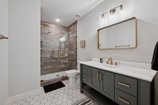 5195 Ranchview Lane N, Minneapolis, MN 55446