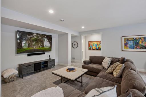 5195 Ranchview Lane N, Minneapolis, MN 55446