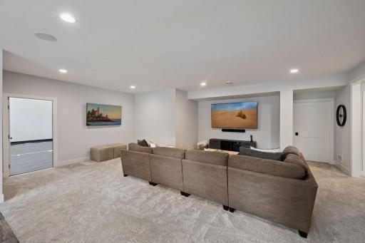 5195 Ranchview Lane N, Minneapolis, MN 55446