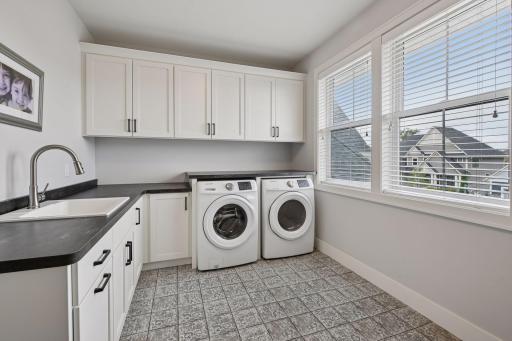 5195 Ranchview Lane N, Minneapolis, MN 55446
