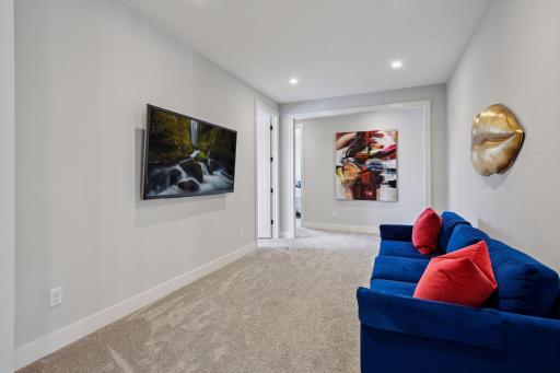 5195 Ranchview Lane N, Minneapolis, MN 55446