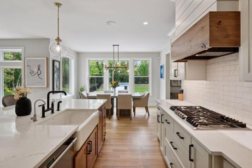 5195 Ranchview Lane N, Minneapolis, MN 55446