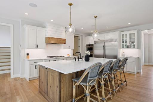 5195 Ranchview Lane N, Minneapolis, MN 55446