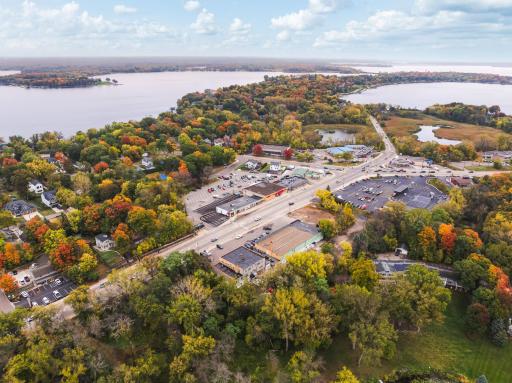 3465 Shoreline Drive, Wayzata, MN 55391
