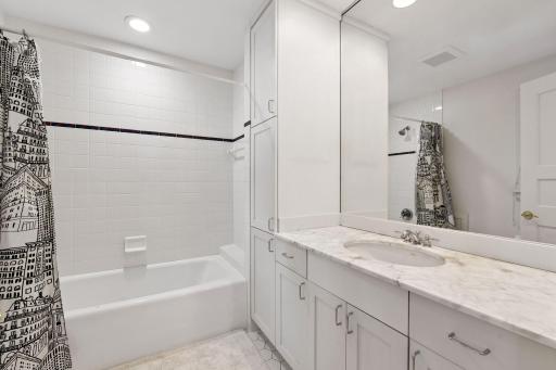Another ensuite bath