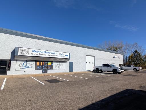 Front of leasable space offices are at the far corner.