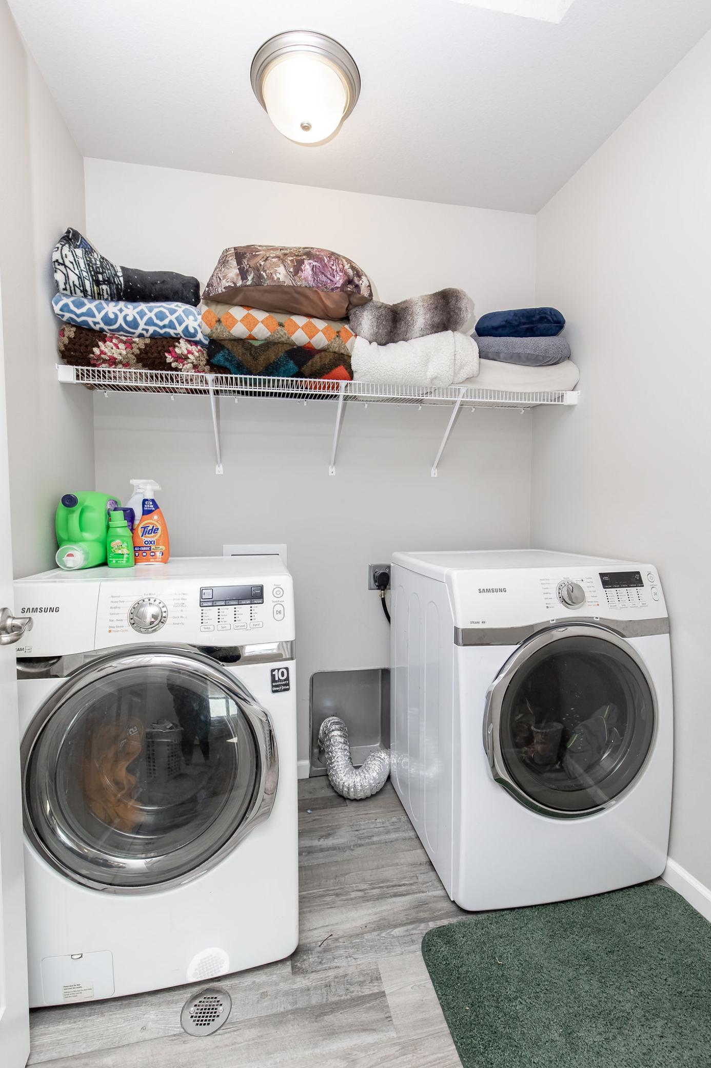 Laundry-upper