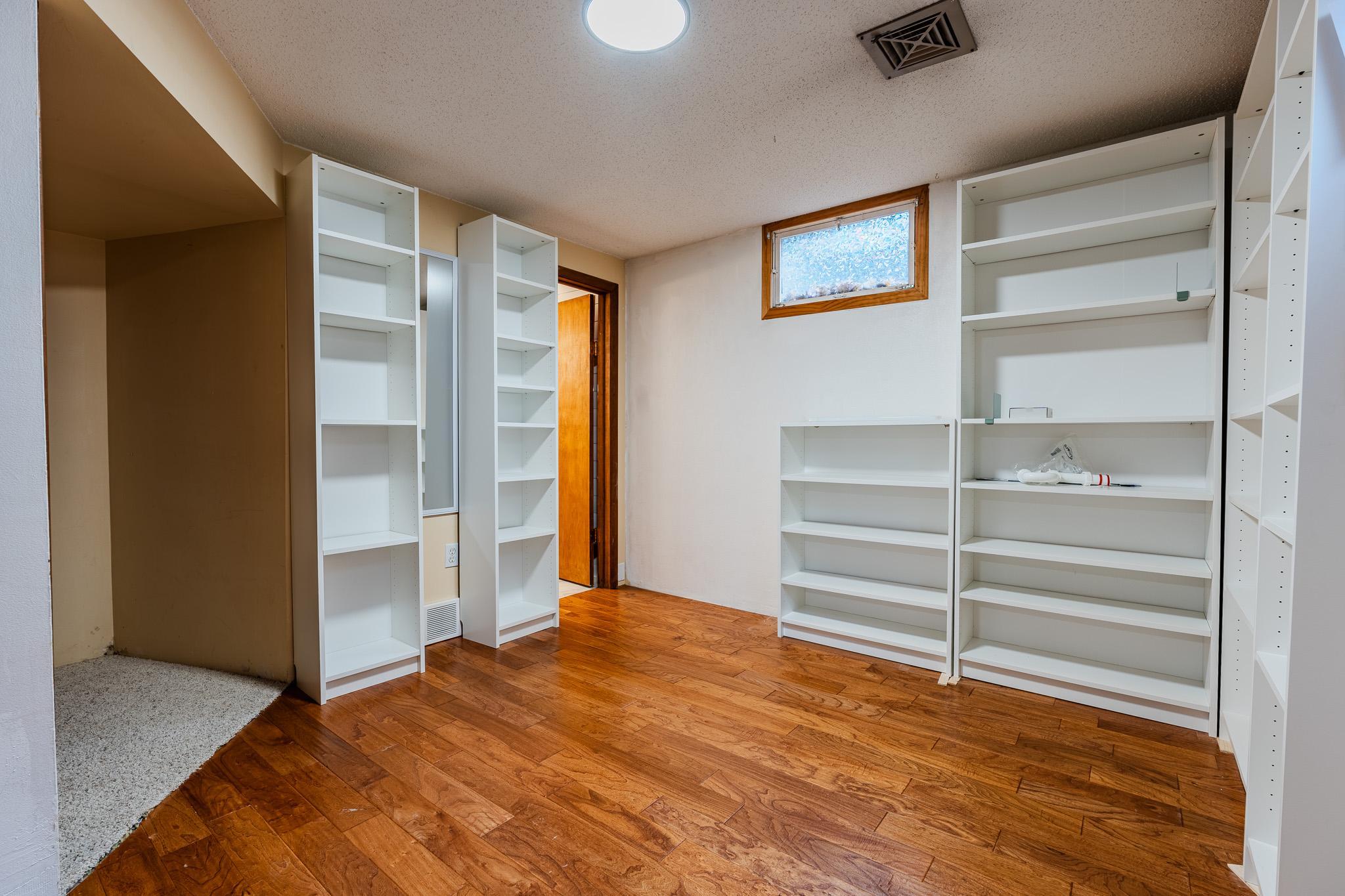 Flex Room