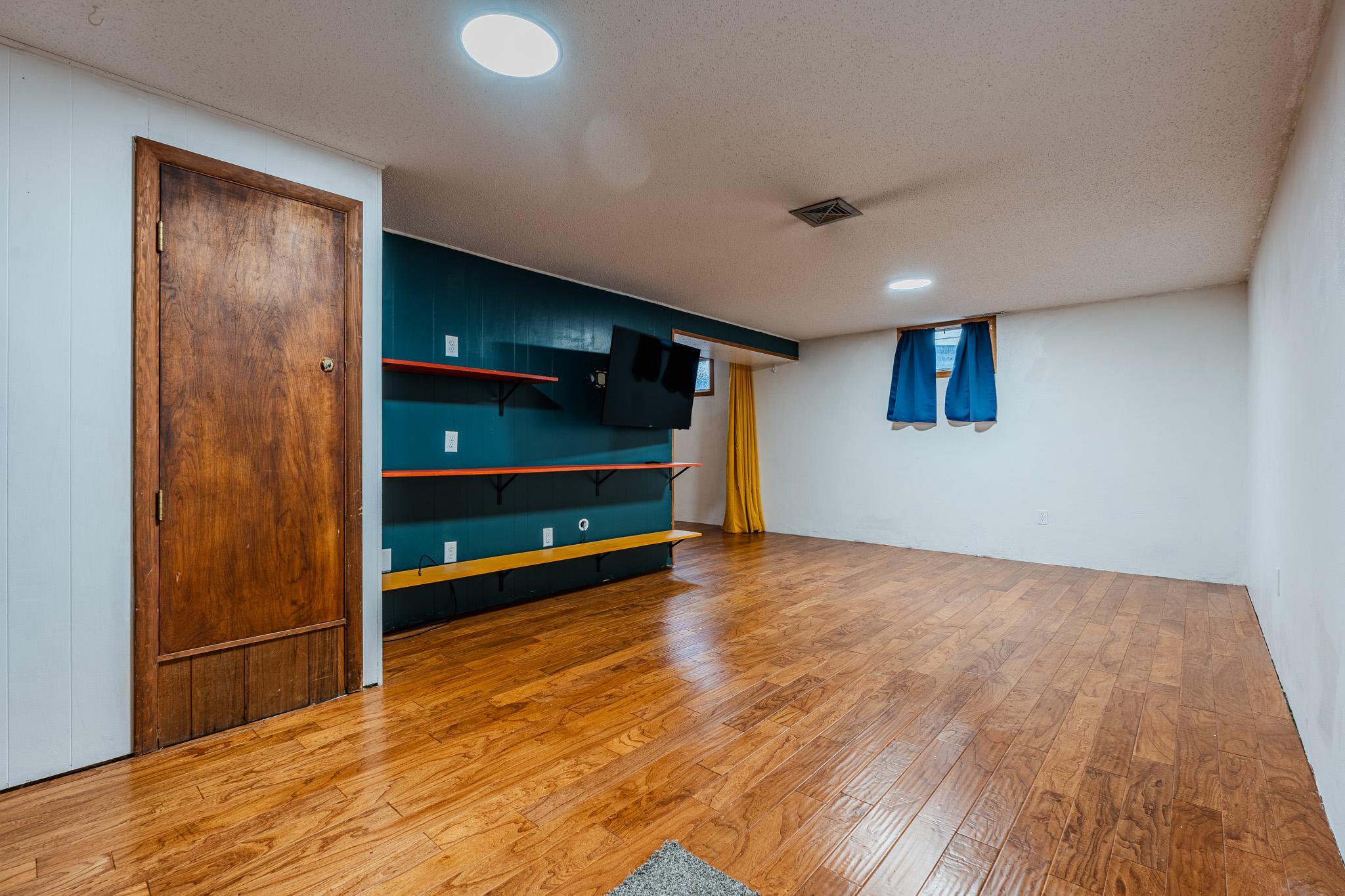2nd Family Room