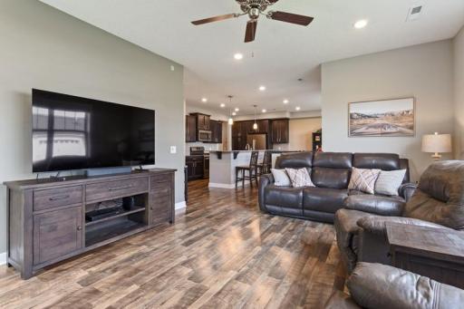 19537 Millpond Way, Maple Grove, MN 55311