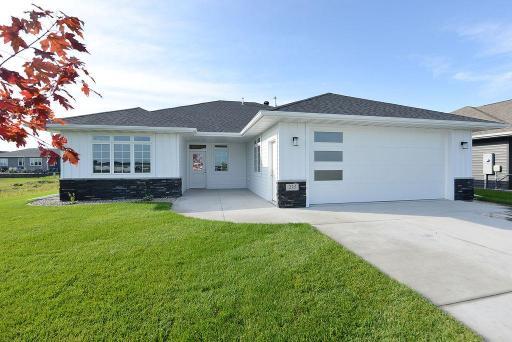 235 Emma Court, Mapleton, ND 58059