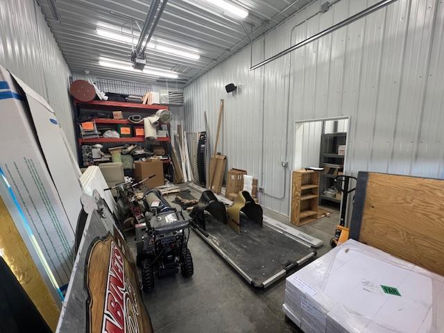 2nd shop area