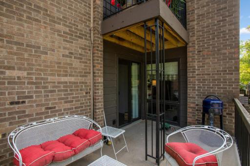 6105 Lincoln Drive, 136, Edina, MN 55436