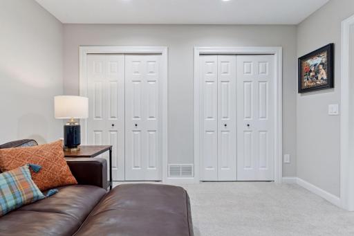 4195 Hillcrest Lane, Wayzata, MN 55391
