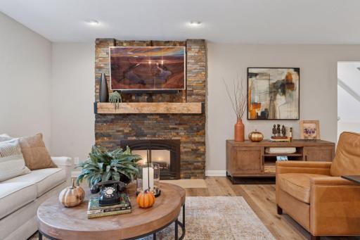 4195 Hillcrest Lane, Wayzata, MN 55391